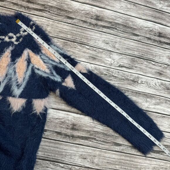 LC Lauren Conrad Women's Fuzzy Fair Isle Sweater Blue White Pink M Med Medium - Picture 13 of 13